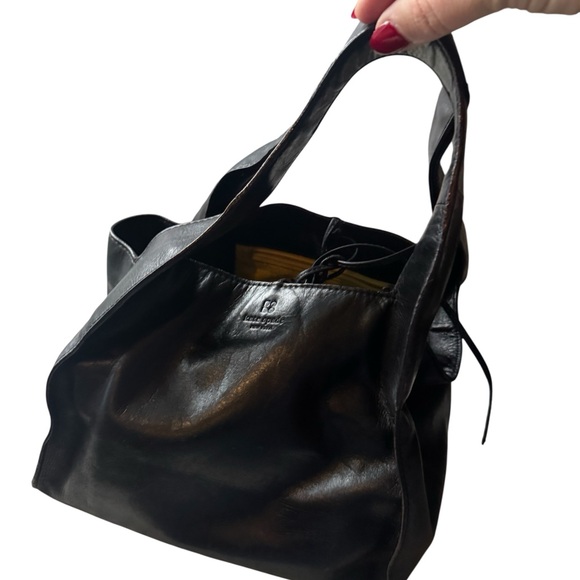kate spade Handbags - VERY RARE Y2K Lambskin leather Kate Spade small tote bag